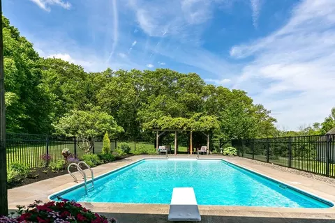 43 Southwick Rd, Sutton, MA 01590 photo 11