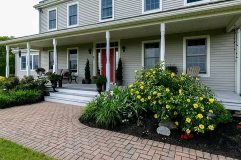 43 Southwick Rd, Sutton, MA 01590 photo 6