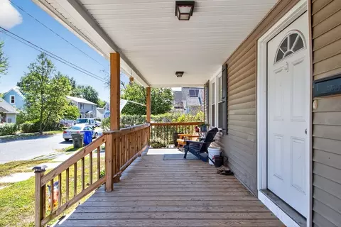 70 Eddy St, Springfield, MA 01104 photo 3
