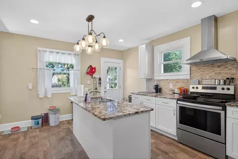 70 Eddy St, Springfield, MA 01104 photo 18