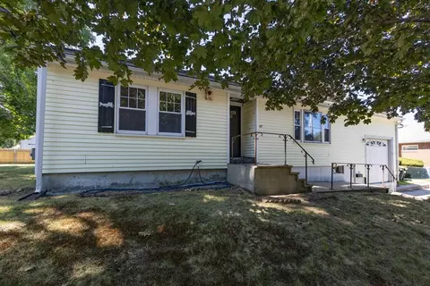417 Union St, Franklin, MA 02038