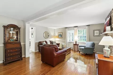 7 Carl Rd, Walpole, MA 02081 photo 5