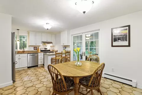 7 Carl Rd, Walpole, MA 02081 photo 11
