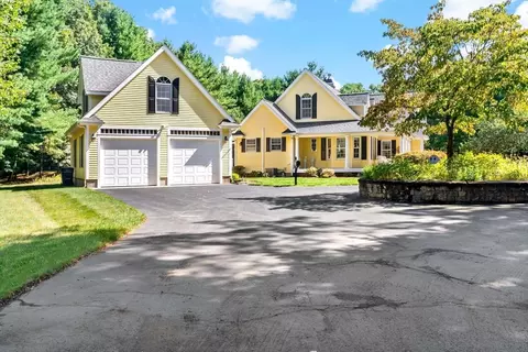 202 Brook St, Rehoboth, MA 02769