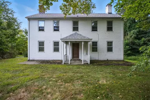 167 Warren Wright Rd, Belchertown, MA 01007