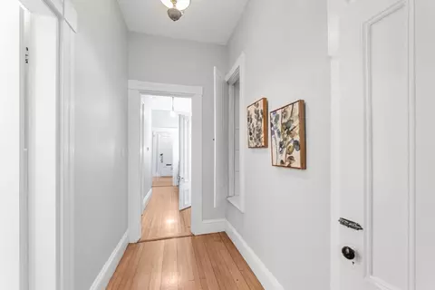 Entry Way - 3 Gorham Ave #5, Brookline, MA 02445 photo 3 of 3