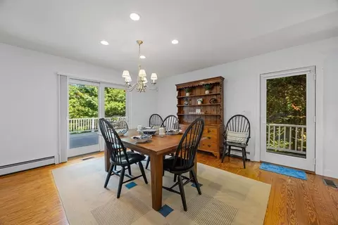 783 Santuit-newton, Cotuit, MA 02635 photo 11