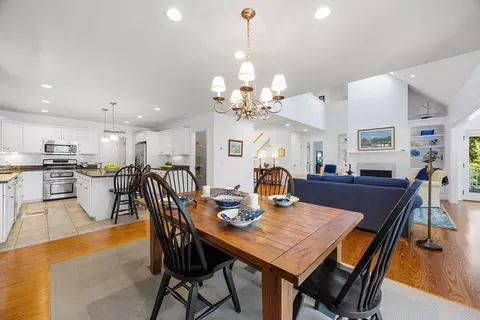 783 Santuit-newton, Cotuit, MA 02635 photo 12