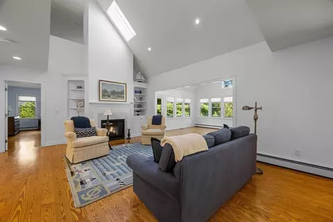 783 Santuit-newton, Cotuit, MA 02635 photo 6