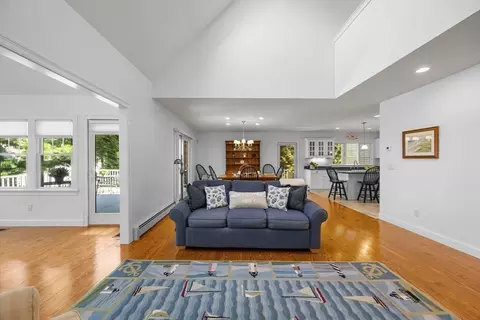 783 Santuit-newton, Cotuit, MA 02635 photo 10