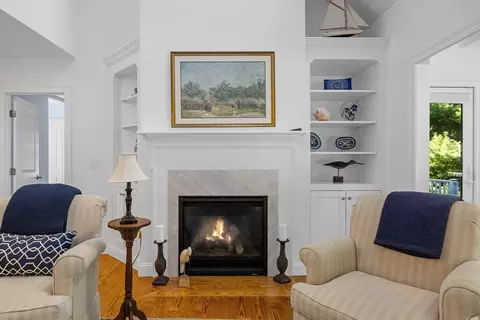 783 Santuit-newton, Cotuit, MA 02635 photo 7