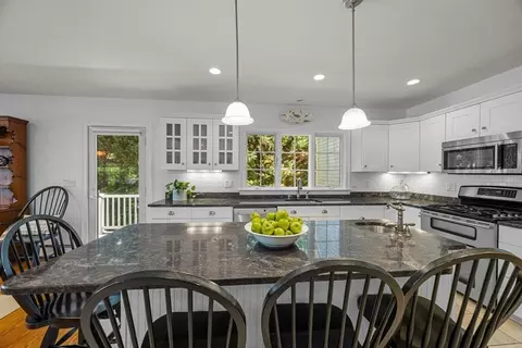 783 Santuit-newton, Cotuit, MA 02635 photo 13
