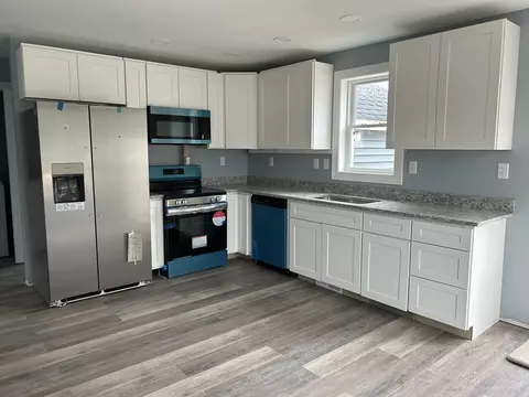 19-23 Pine Street Ct, Springfield, MA 01105 photo 7