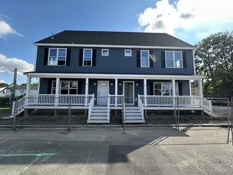 19-23 Pine Street Ct, Springfield, MA 01105