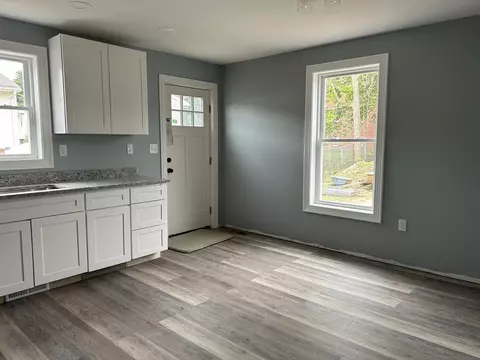 19-23 Pine Street Ct, Springfield, MA 01105 photo 8