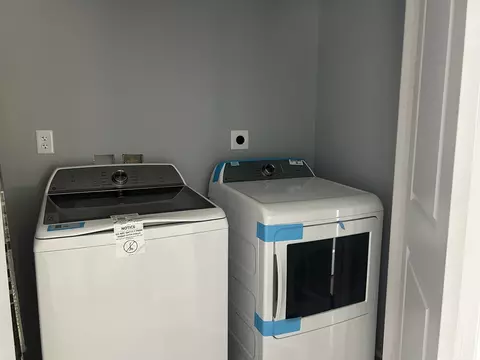 19-23 Pine Street Ct, Springfield, MA 01105 photo 9