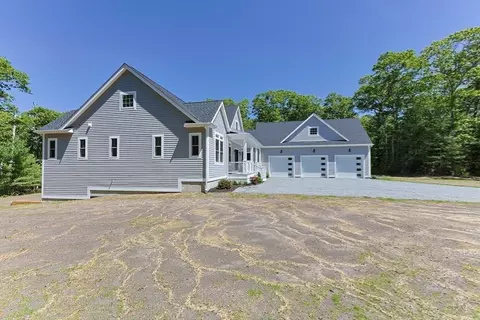 84 Hooppole Rd, Mashpee, MA 02649 photo 29