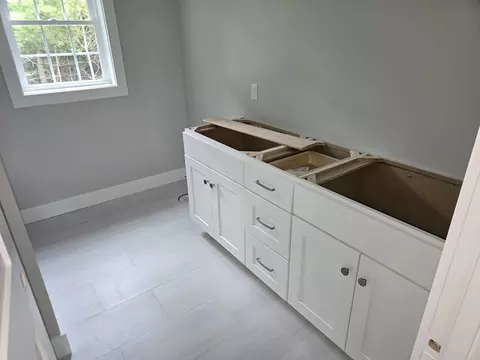 Bath - 4 Bella Path, Middleboro, MA 02346 photo 1 of 1
