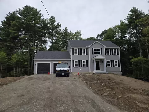 Exterior - 4 Bella Path, Middleboro, MA 02346 photo 3 of 10
