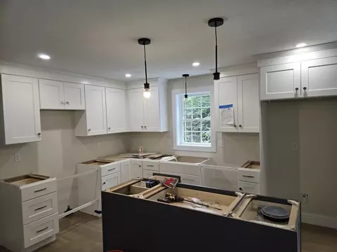 Kitchen - 4 Bella Path, Middleboro, MA 02346 photo 1 of 1