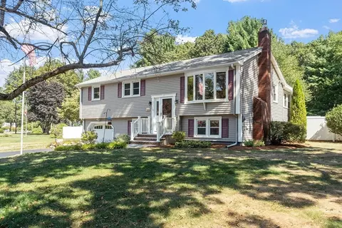 13 Putney Cir, Billerica, MA 01821