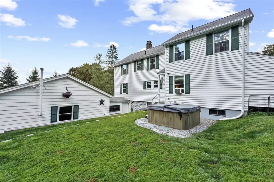 Exterior - 48 Appleton Rd, Auburn, MA 01501 photo 7 of 9