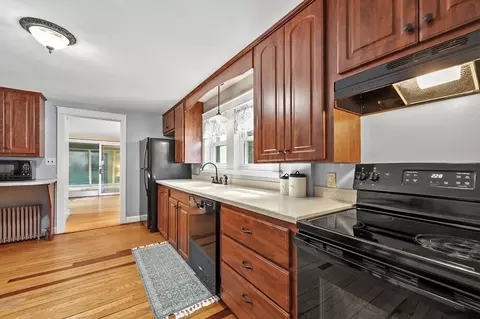 Kitchen - 48 Appleton Rd, Auburn, MA 01501 photo 1 of 2
