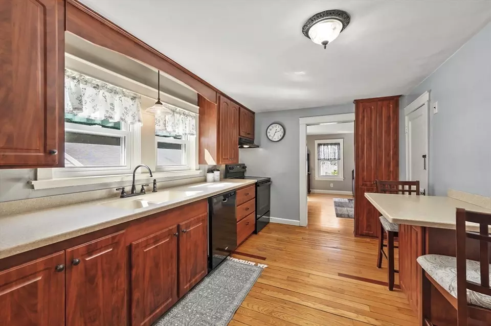 Kitchen - 48 Appleton Rd, Auburn, MA 01501 photo 2 of 2