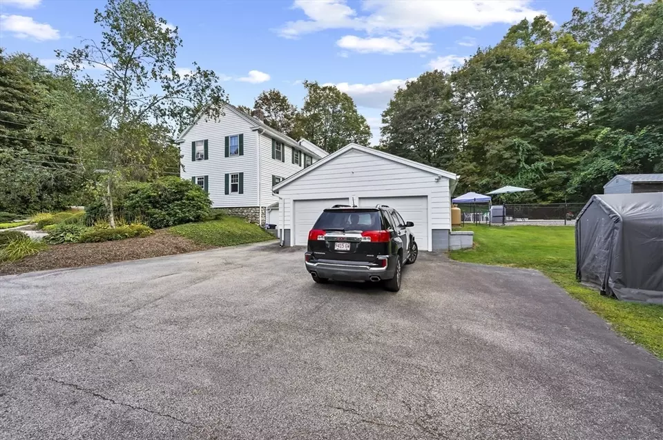 Exterior - 48 Appleton Rd, Auburn, MA 01501 photo 4 of 9