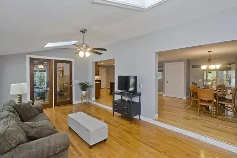 6 Ashley Cir, Easthampton, MA 01027 photo 12