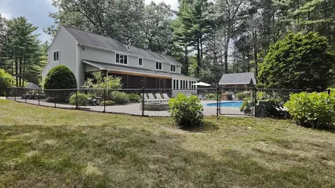 6 Ashley Cir, Easthampton, MA 01027 photo 36