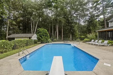 6 Ashley Cir, Easthampton, MA 01027 photo 32