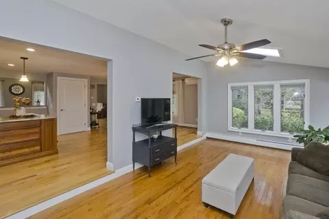 6 Ashley Cir, Easthampton, MA 01027 photo 11