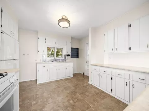 7 Guild Rd, Worcester, MA 01602 photo 12