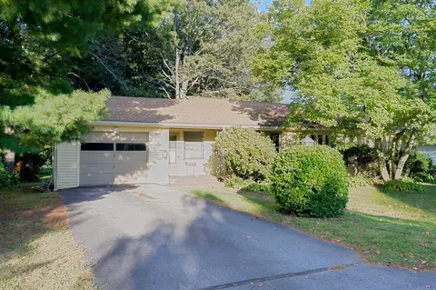 93 Longmeadow Ave, Worcester, MA 01606