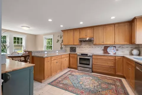 19 Main St, Dover, MA 02030 photo 7