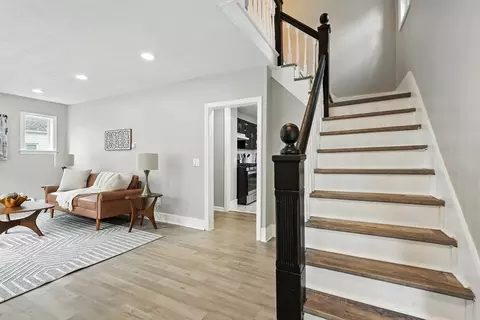 77 Coleman St, Springfield, MA 01109 photo 15