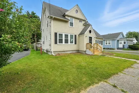 77 Coleman St, Springfield, MA 01109 photo 24