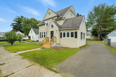 77 Coleman St, Springfield, MA 01109 photo 23