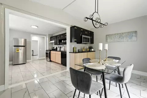 77 Coleman St, Springfield, MA 01109 photo 10