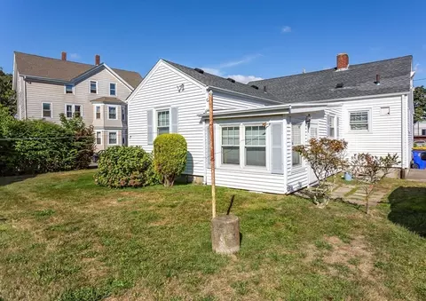 254 Stetson St, Fall River, MA 02720 photo 3