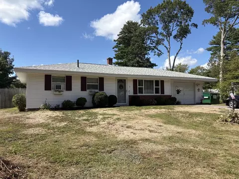 21 Sully Rd, Raynham, MA 02767