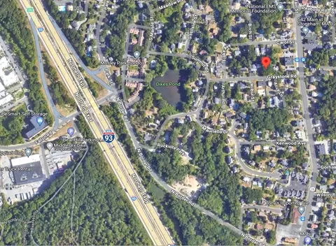 5 Graystone Rd, Stoneham, MA 02180 photo 2