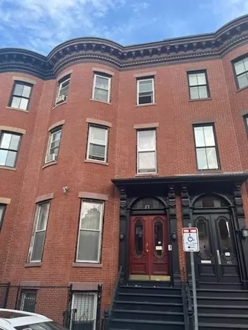 87 Pembroke St, Boston, MA 02118