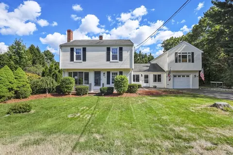74 Vernon St, Bridgewater, MA 02324