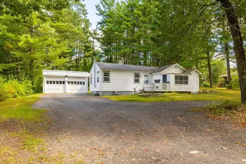 22 Donnelly Rd, Spencer, MA 01562