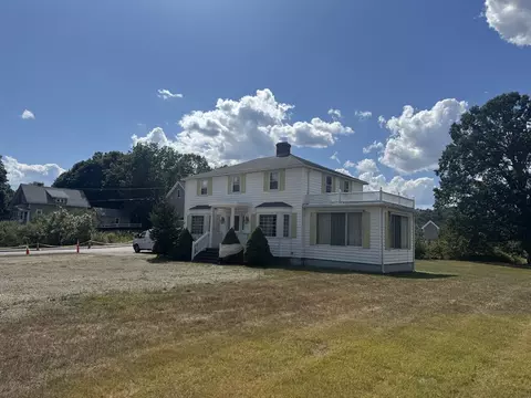 42 Benjamin Rd, Shirley, MA 01464
