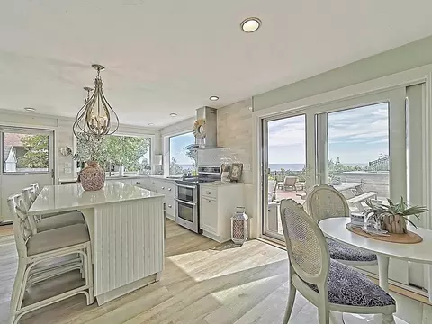 35 Prospect Ave, Hull, MA 02045 photo 9