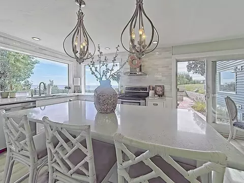 35 Prospect Ave, Hull, MA 02045 photo 5