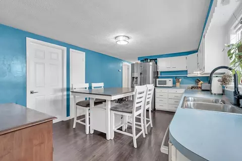 32 Wade Rd, Woonsocket, RI 02895 photo 15